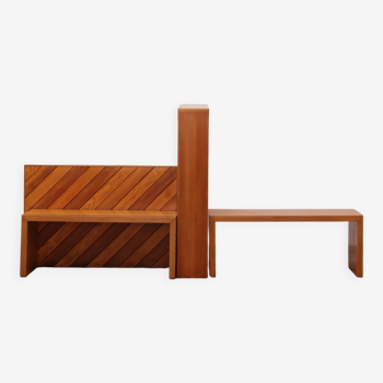 Modular beech set of two room dividers with benches, 1970 Italy