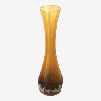 Vase verre soufflé ambre vintage