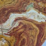 Coffee table in marble and hammered wrought iron, 61 cm