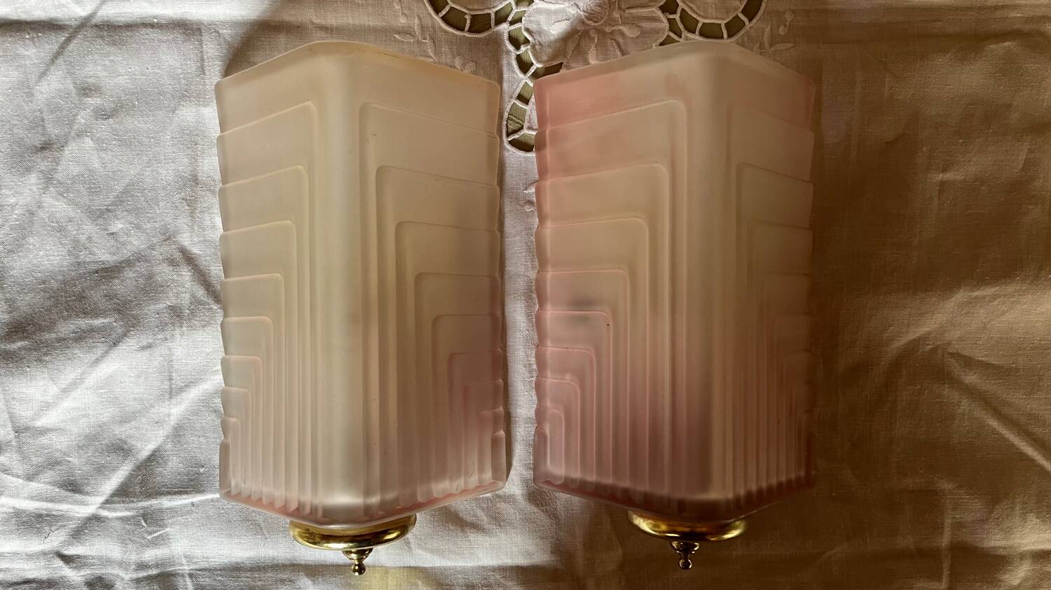 Paire d’appliques en verre art déco