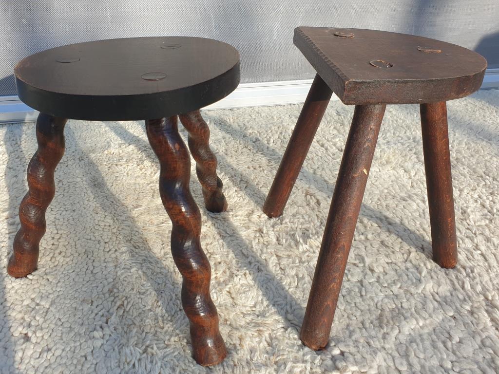 Set 2 nature deco milking stools