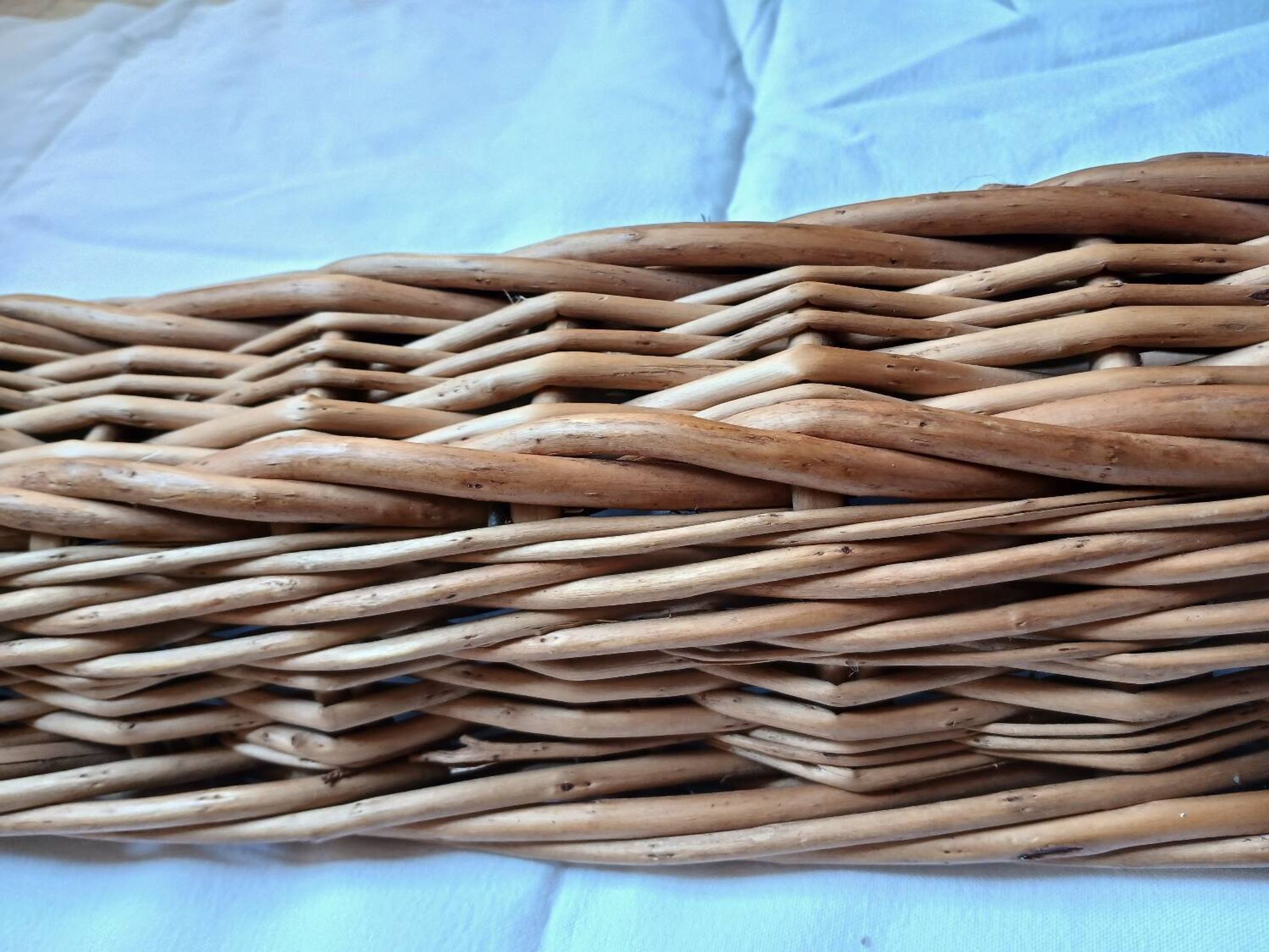 2 baker's baskets