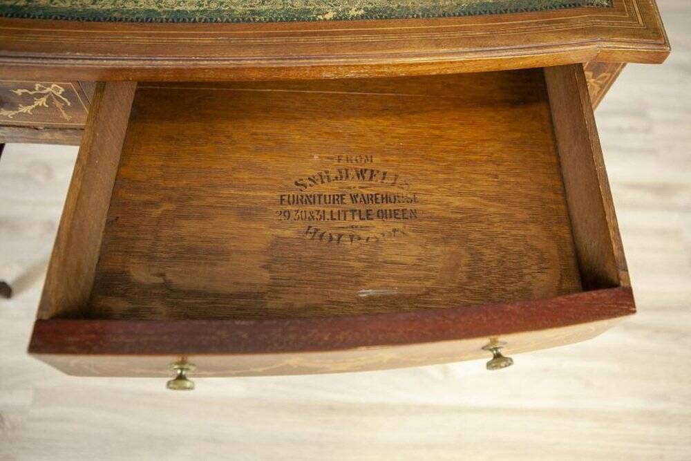 Bureau en bois pour dames par S. & H. Jewell, fin du 19e siècle