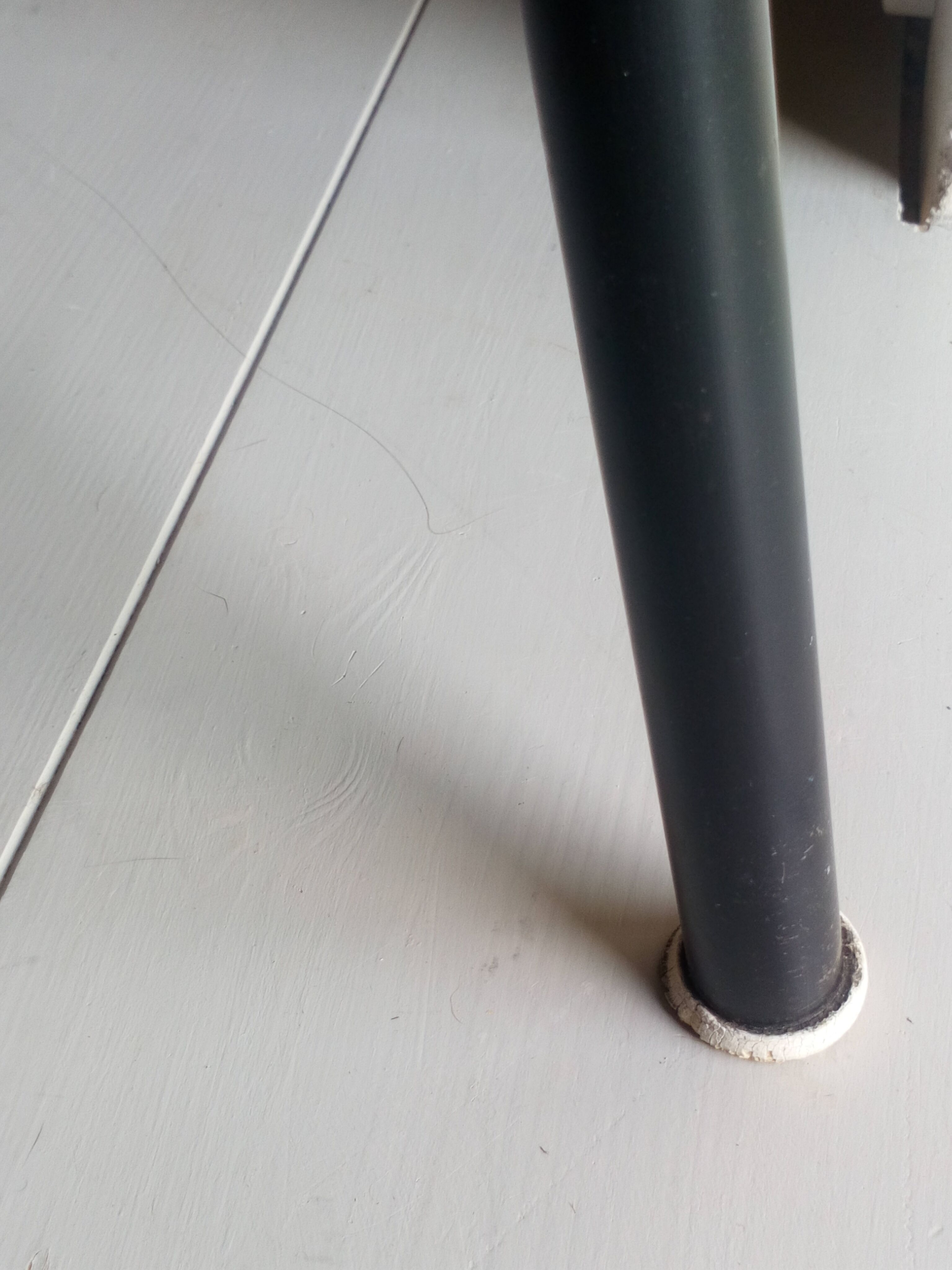 Scandinavian side table shaped bean with three feet