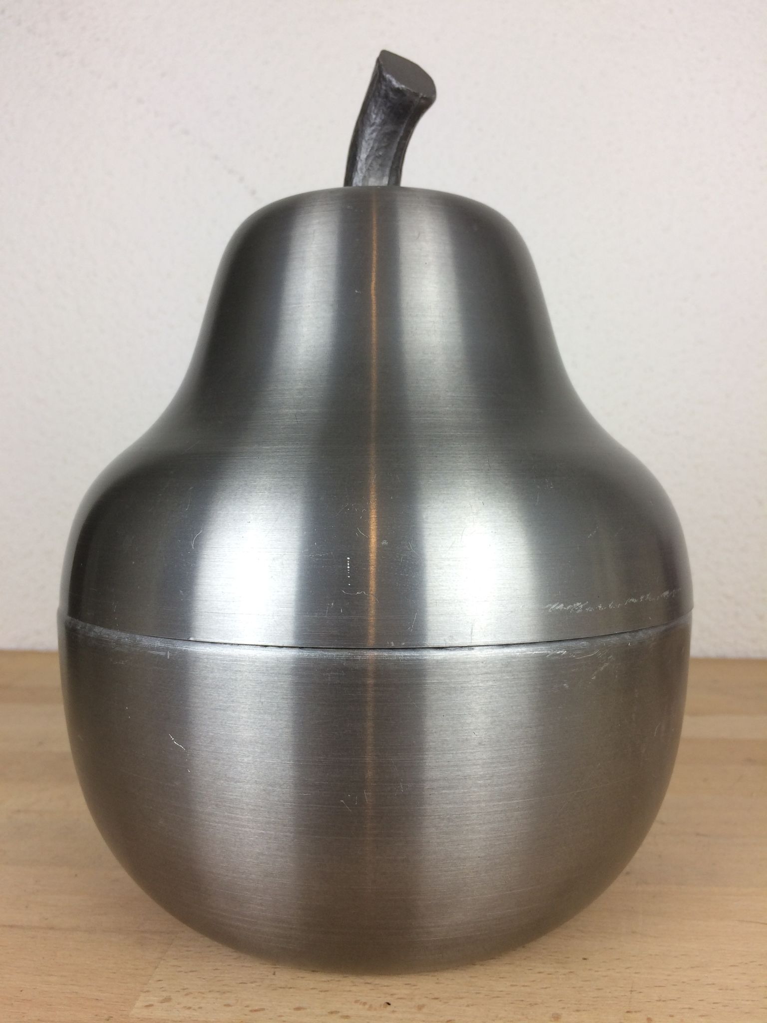 70s aluminum pear ice bucket