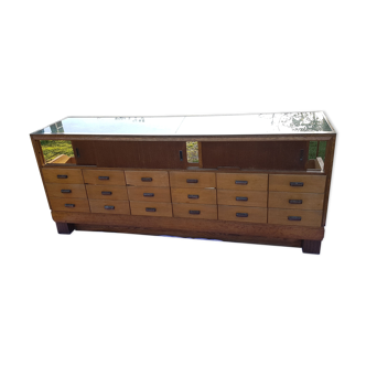 Counter showcase haberdashery Pollards