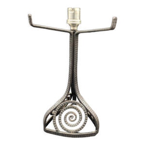 Pied de lampe moderniste
