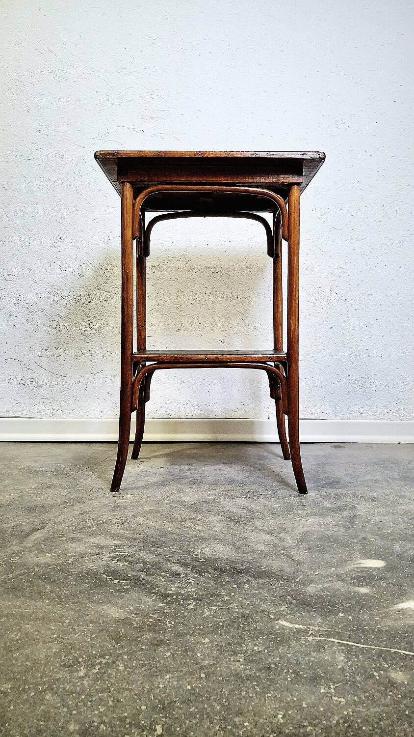 Art Nouveau Bentwood Side Table, 1910s