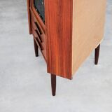 Vitrine vintage | Meuble d'angle | Années 1960 | Danois (2)