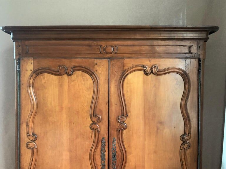 Provencal wardrobe, Louis XV style, circa 1750