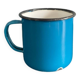 Petite tasse bleue Swallow brand tôle émaillée