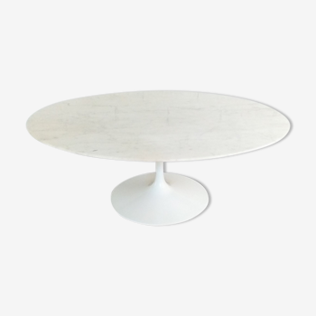 Tulip coffee table by Eero Saarinen edited by Knoll, 1970's