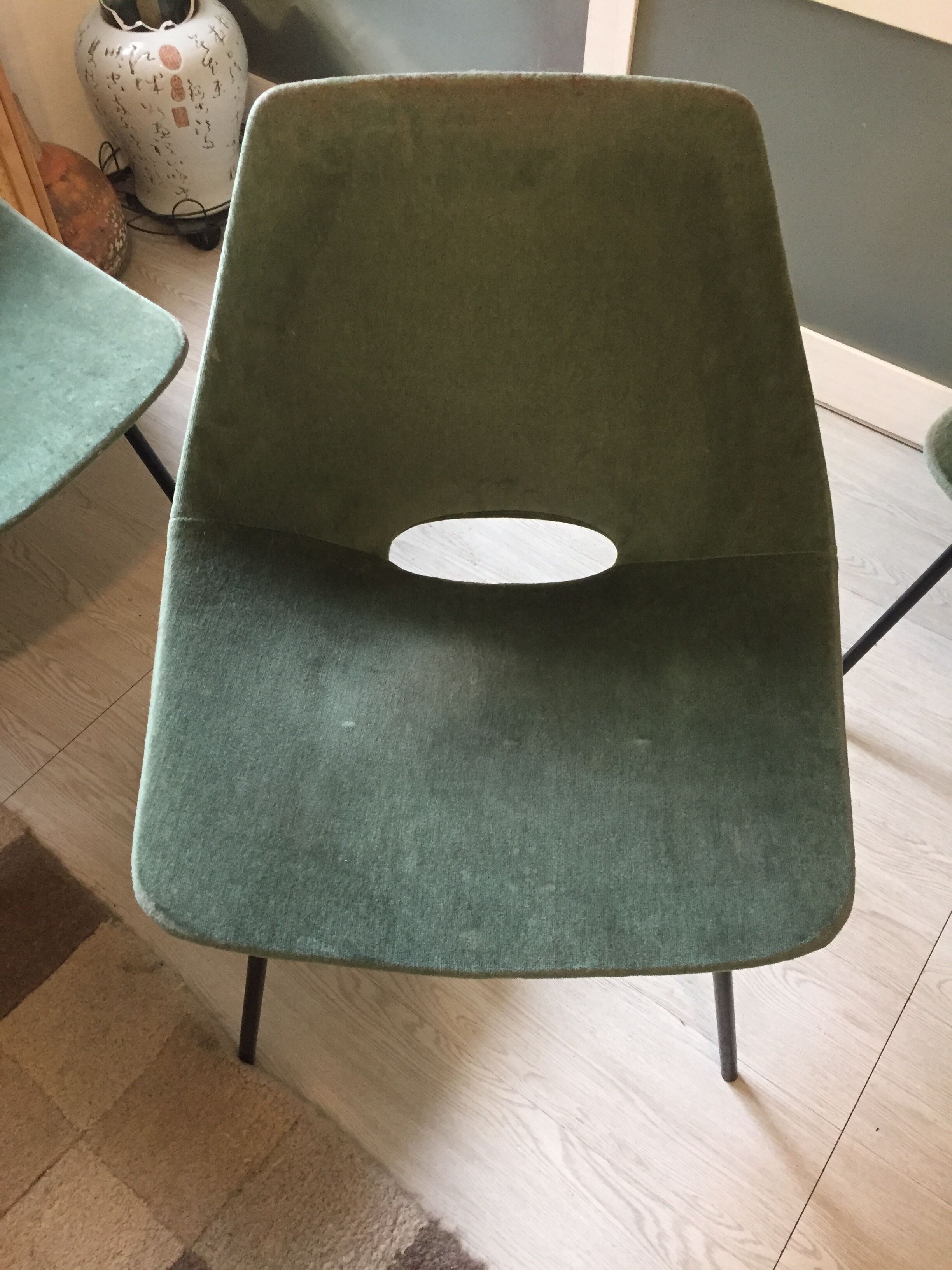 Pierre Guariche chairs 1954