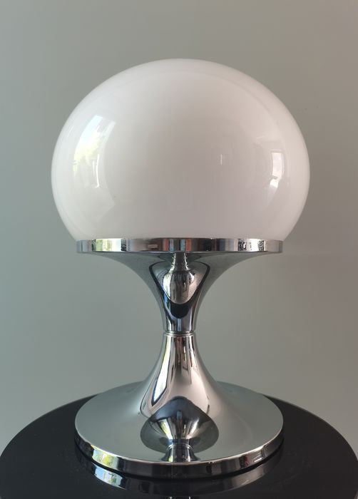 Mushroom lamp designed by Luciano Buttura for Harveiluce, 1968