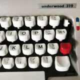 Underwood Typewriter 319