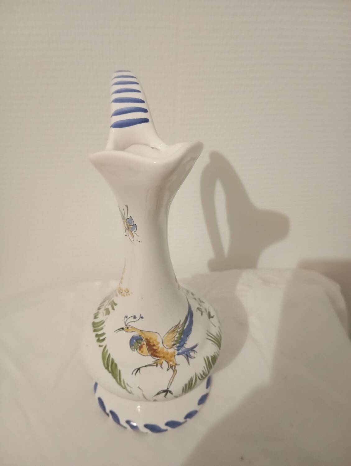 Moustiers soliflore vase