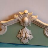 Fronton ancien bois couleur fenouille moulures lin