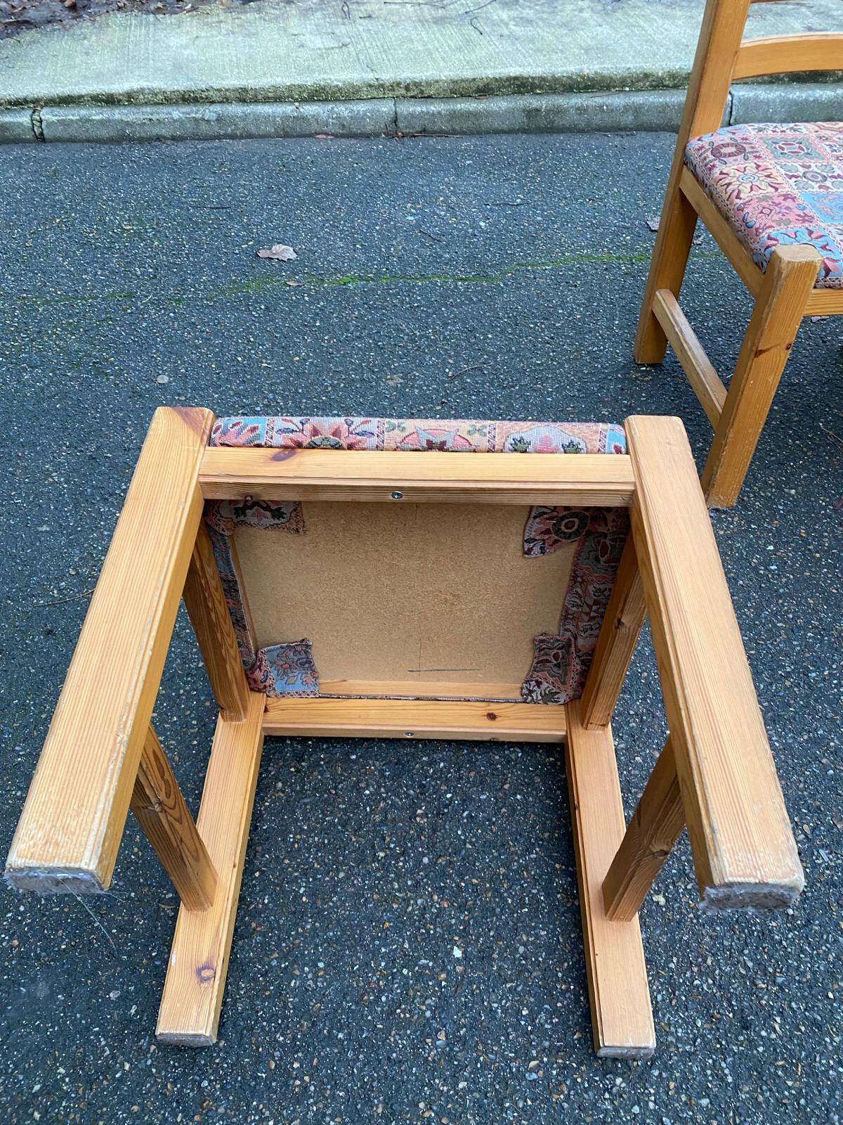 4 Scandinavian Brutalist chairs from Maison Regain, solid wood and floral fabric
