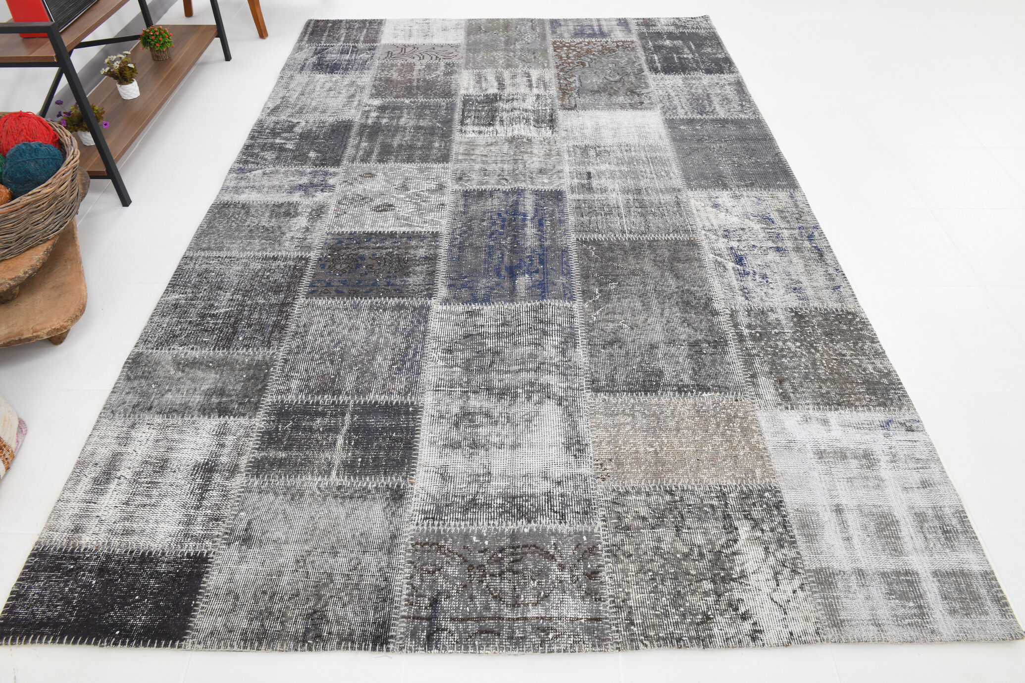 Gray tones turkish patchwork rug 308x201cm