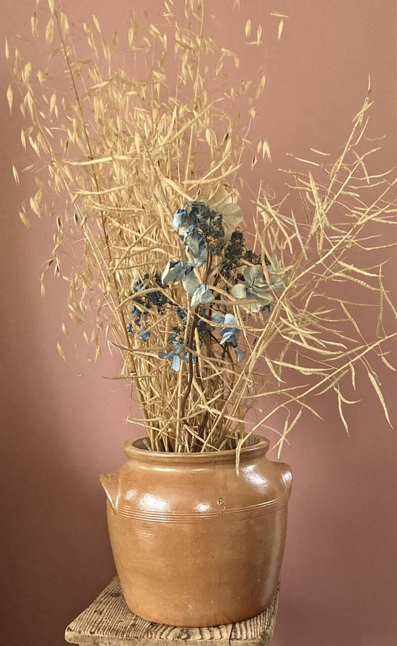 Brown stoneware jar pot