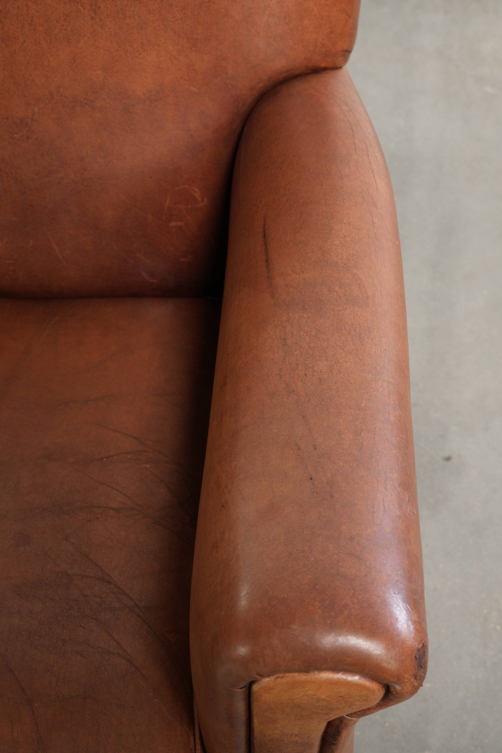 Comfortable set of sheepskin armchairs with and a timeless design
