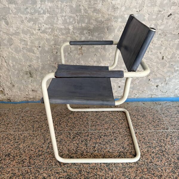 Chaise MG5 Matteo Grassi