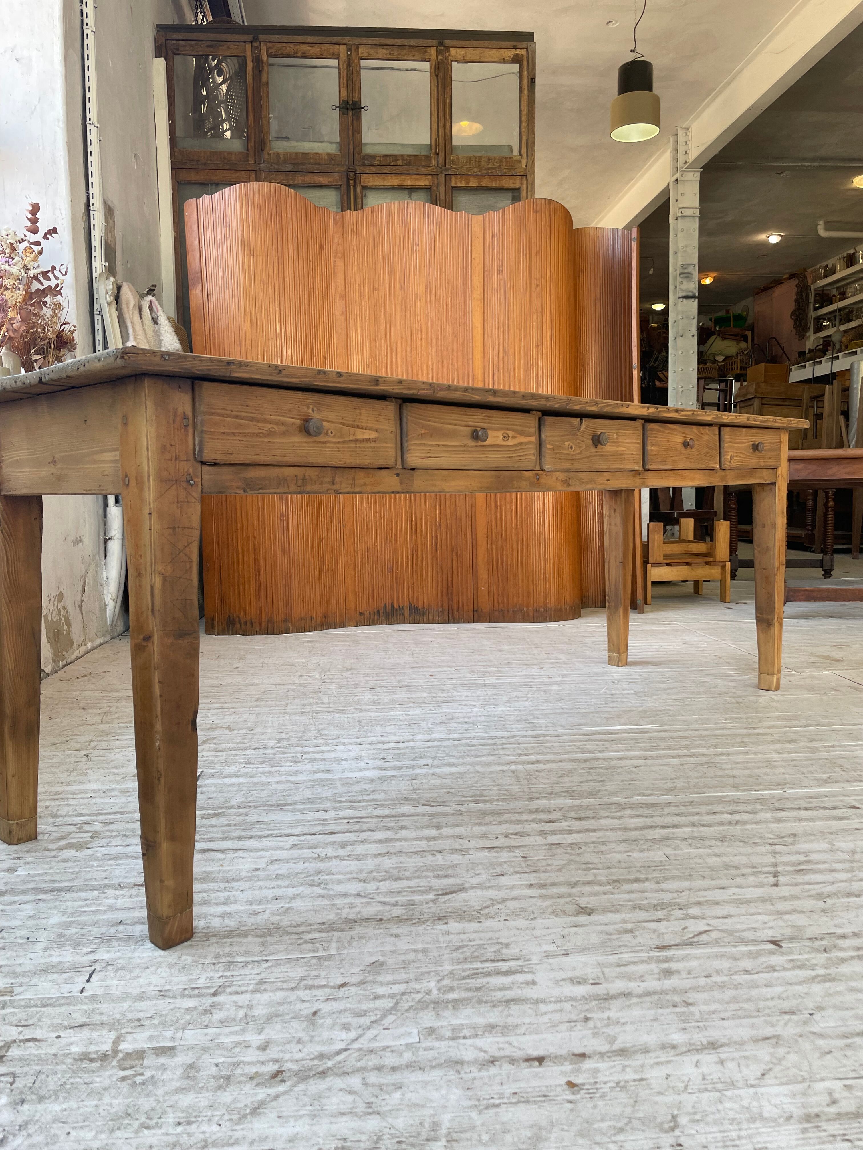 Farmhouse table pine multi-drawers