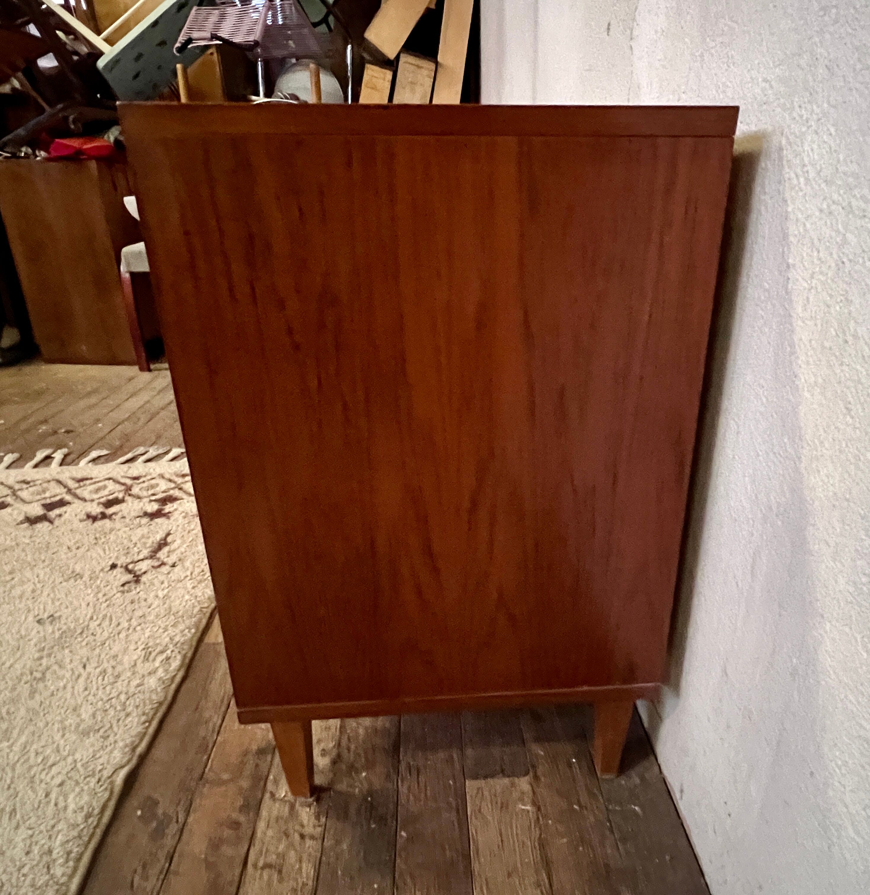 Vintage footwork compass buffet