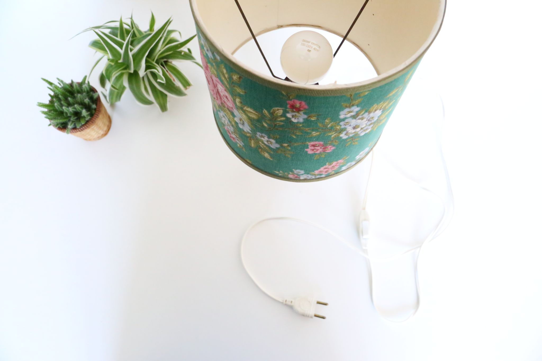 Marble and brass lamp, shade in flowery green fabric, 50s/60s