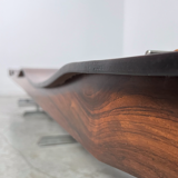 Banc « Onda » de Jorge Zalszulpin pour Atelier Moveis S.A, Brésil 1960.