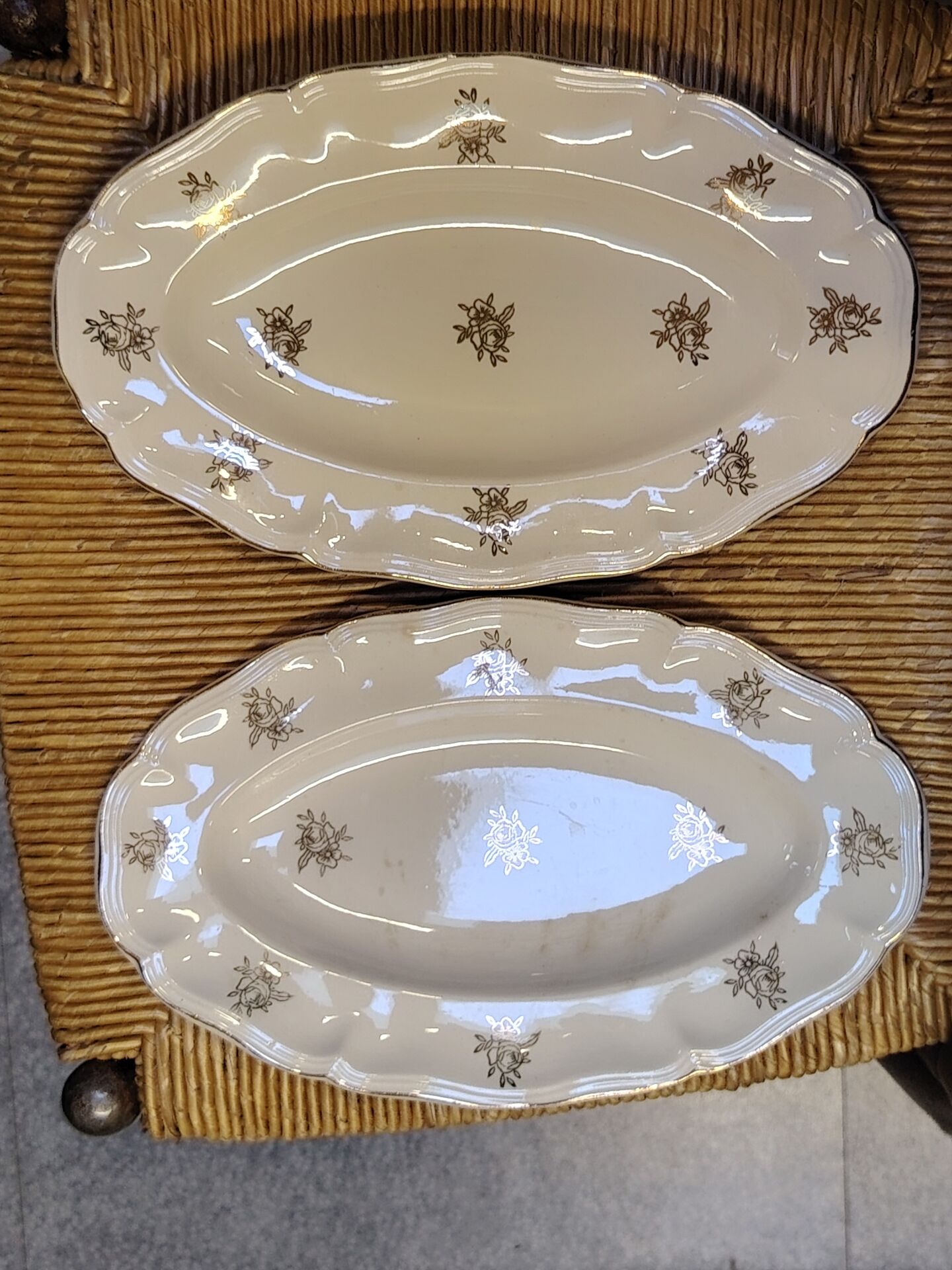 Pair of vintage dishes "Fleur de France" – Sarreguemines, 1950s