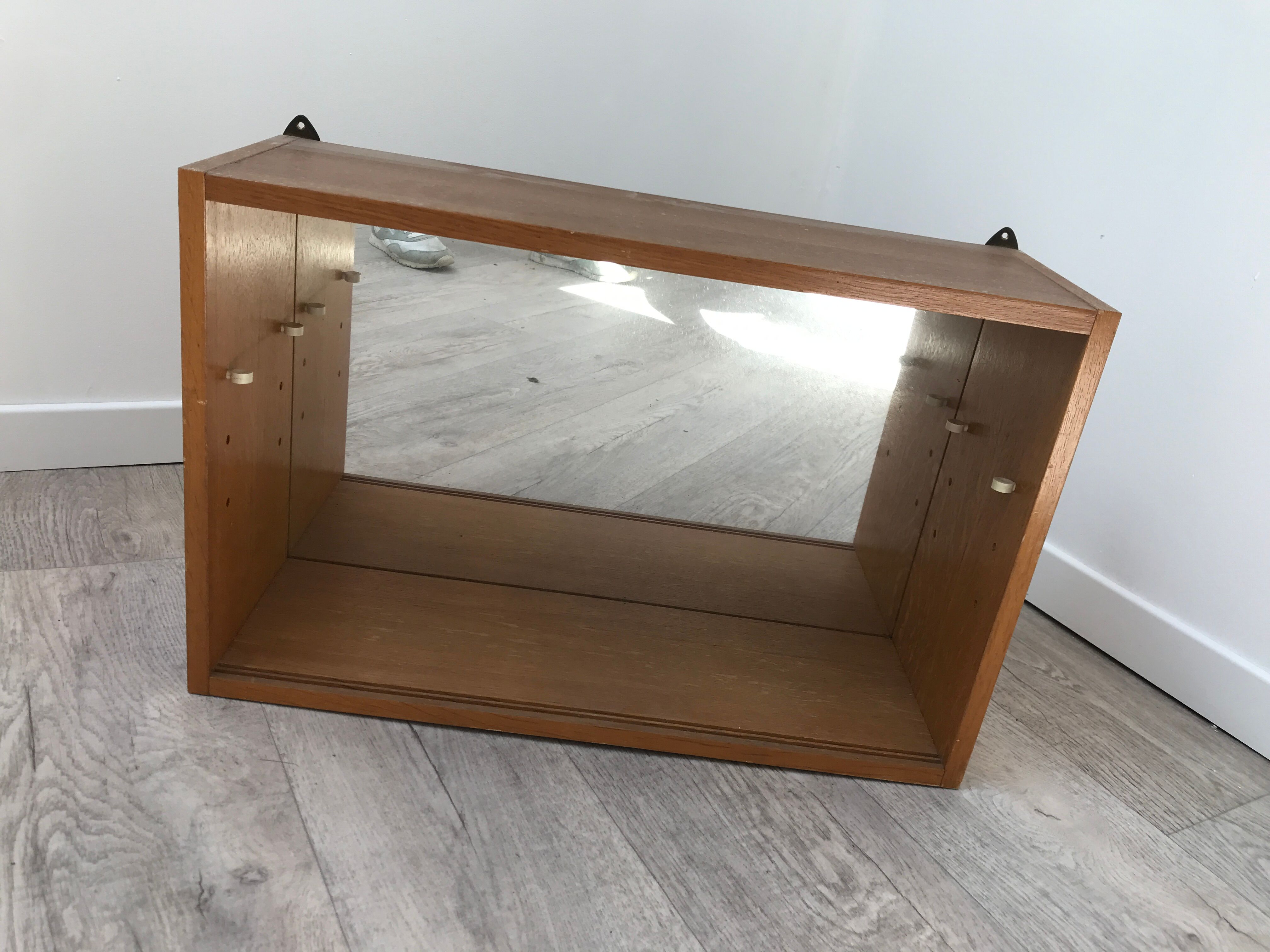 1950 vintage wall shelf