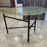 Asymmetrical tripod coffee table in granite glass, vintage bean shape, an50s