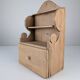 Étagère en pin sculpté à la main, style art populaire, 1 tiroir, 1950