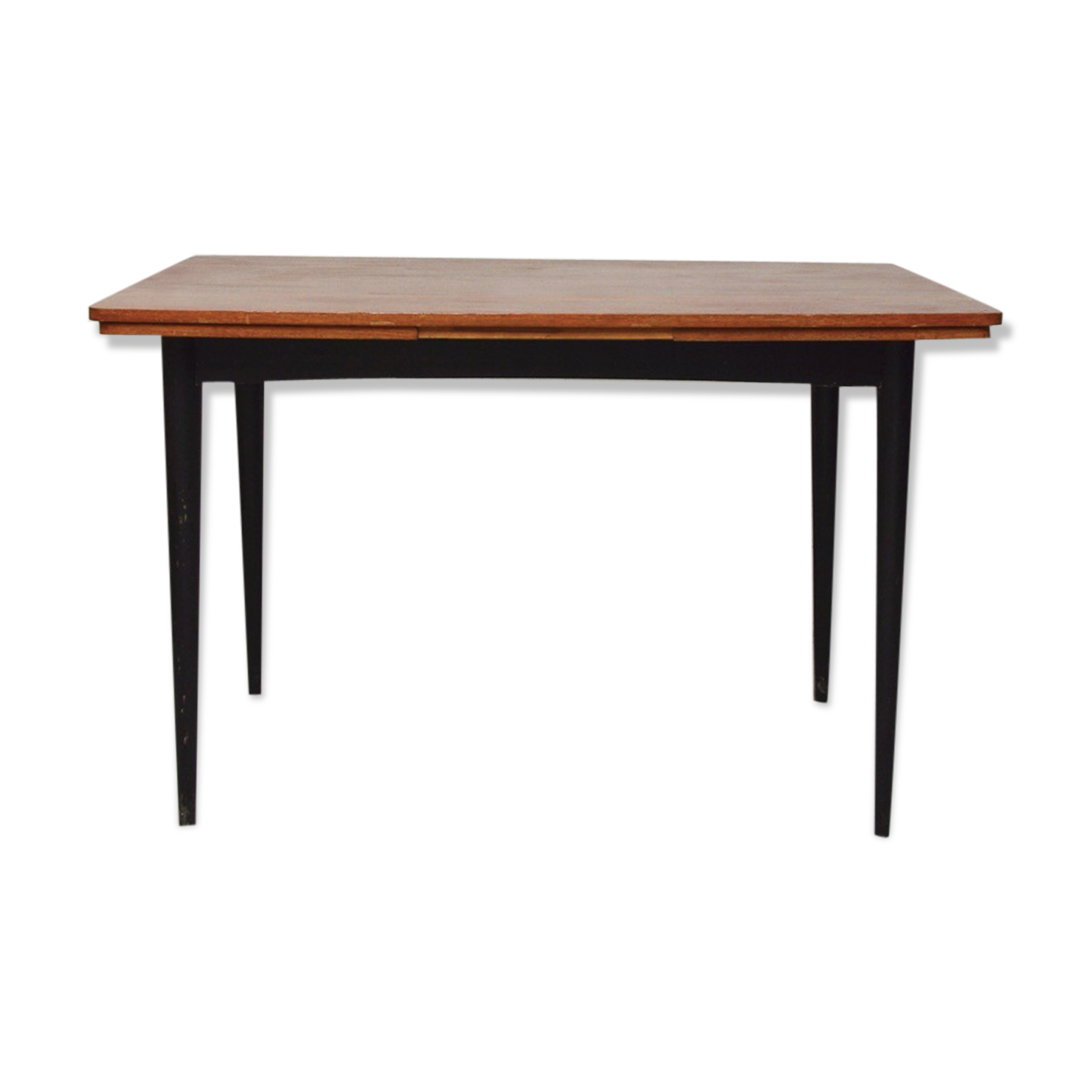 Expandable rectangular dining table