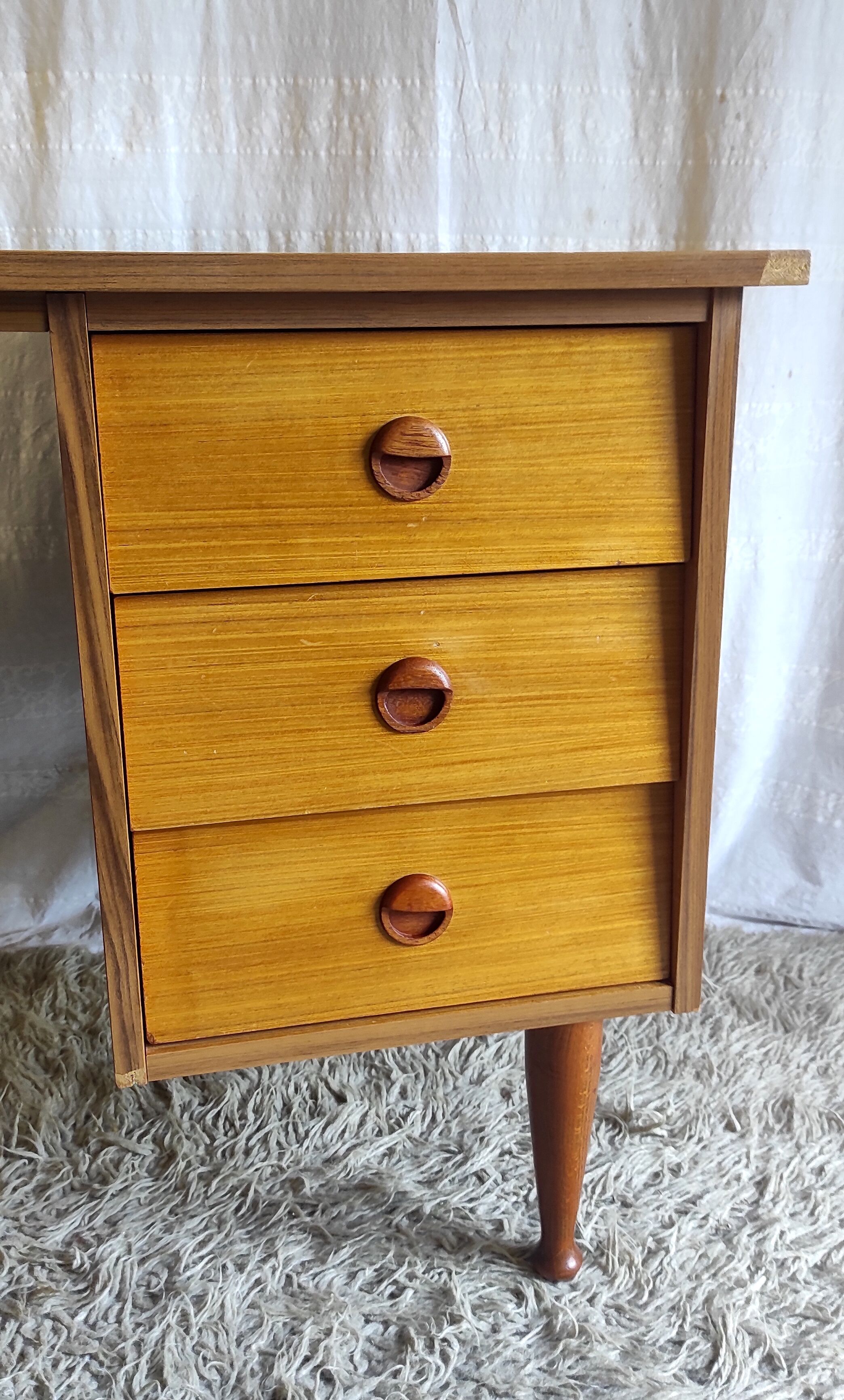 Scandinavian style desk in blond teak – 60s/70s