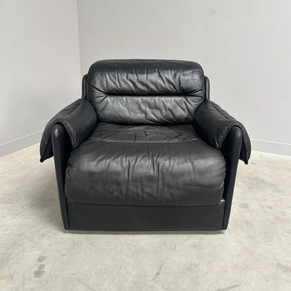 Black leather lounge chair by Dreipunkt, 1970s