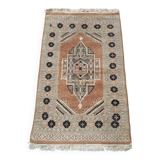 Tapis pakistanais fait main