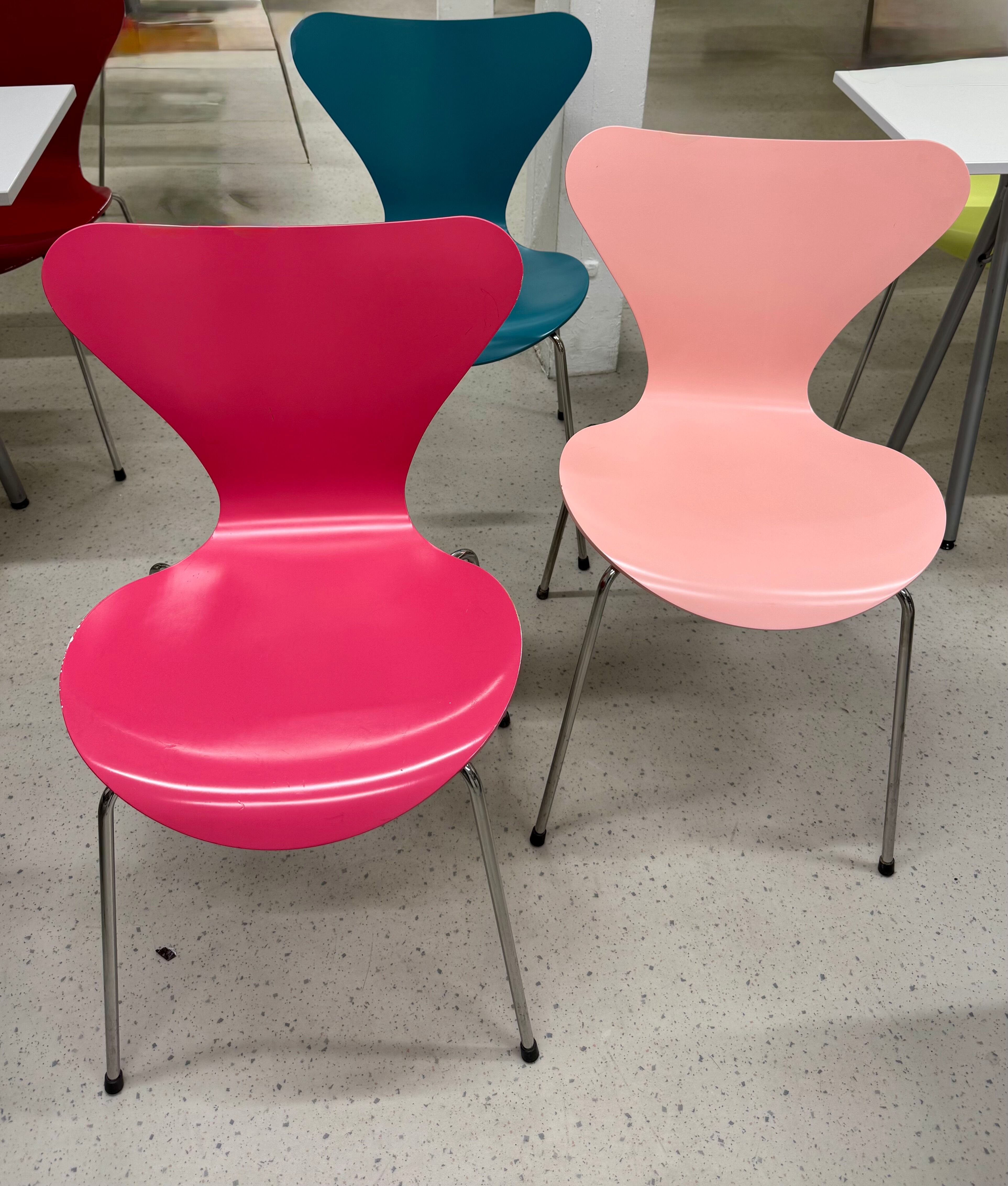 Series 7 Chairs by Arne Jacobsen for Fritz Hansen