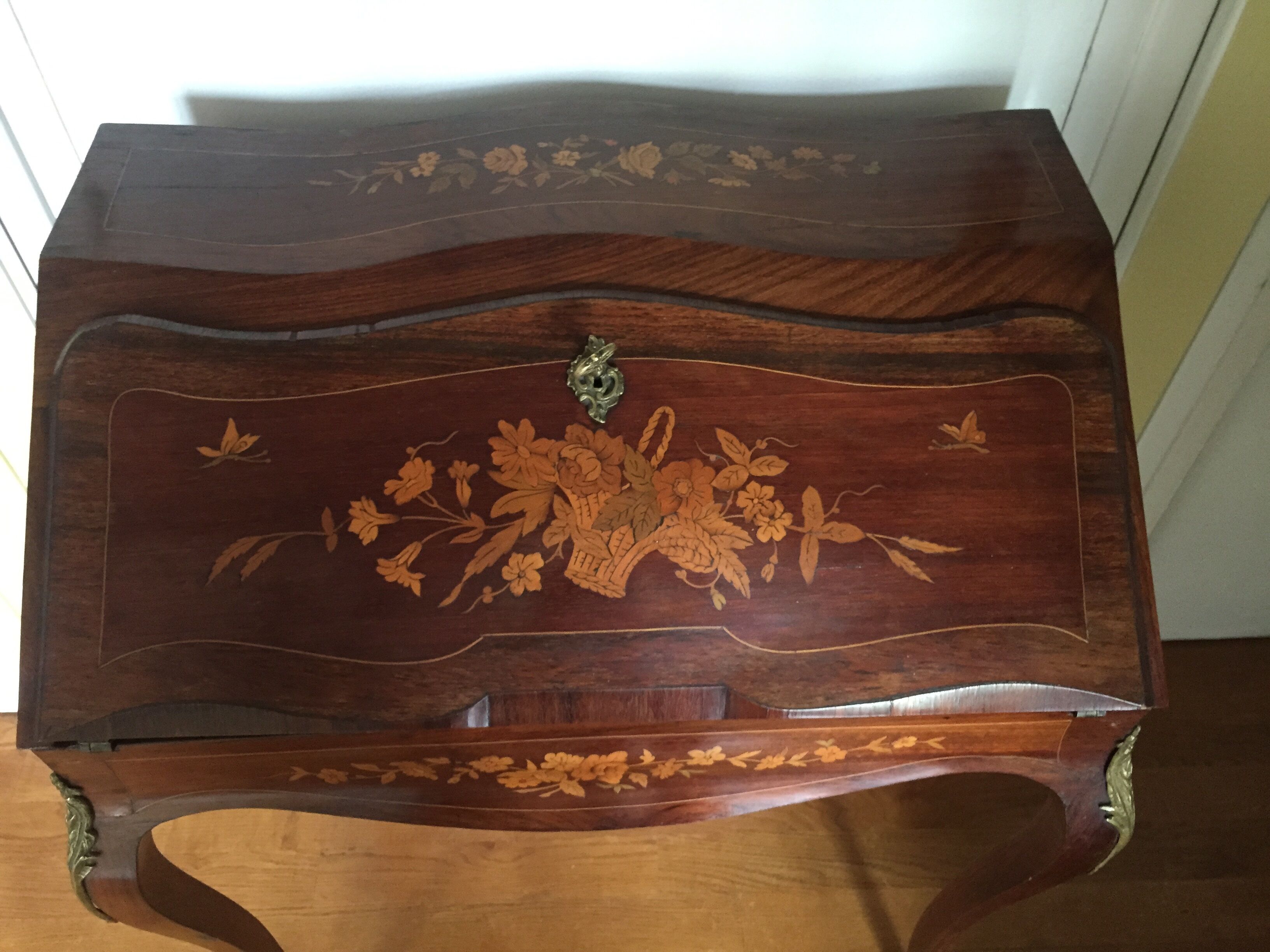 Office Secretary Louis XV on a donkey