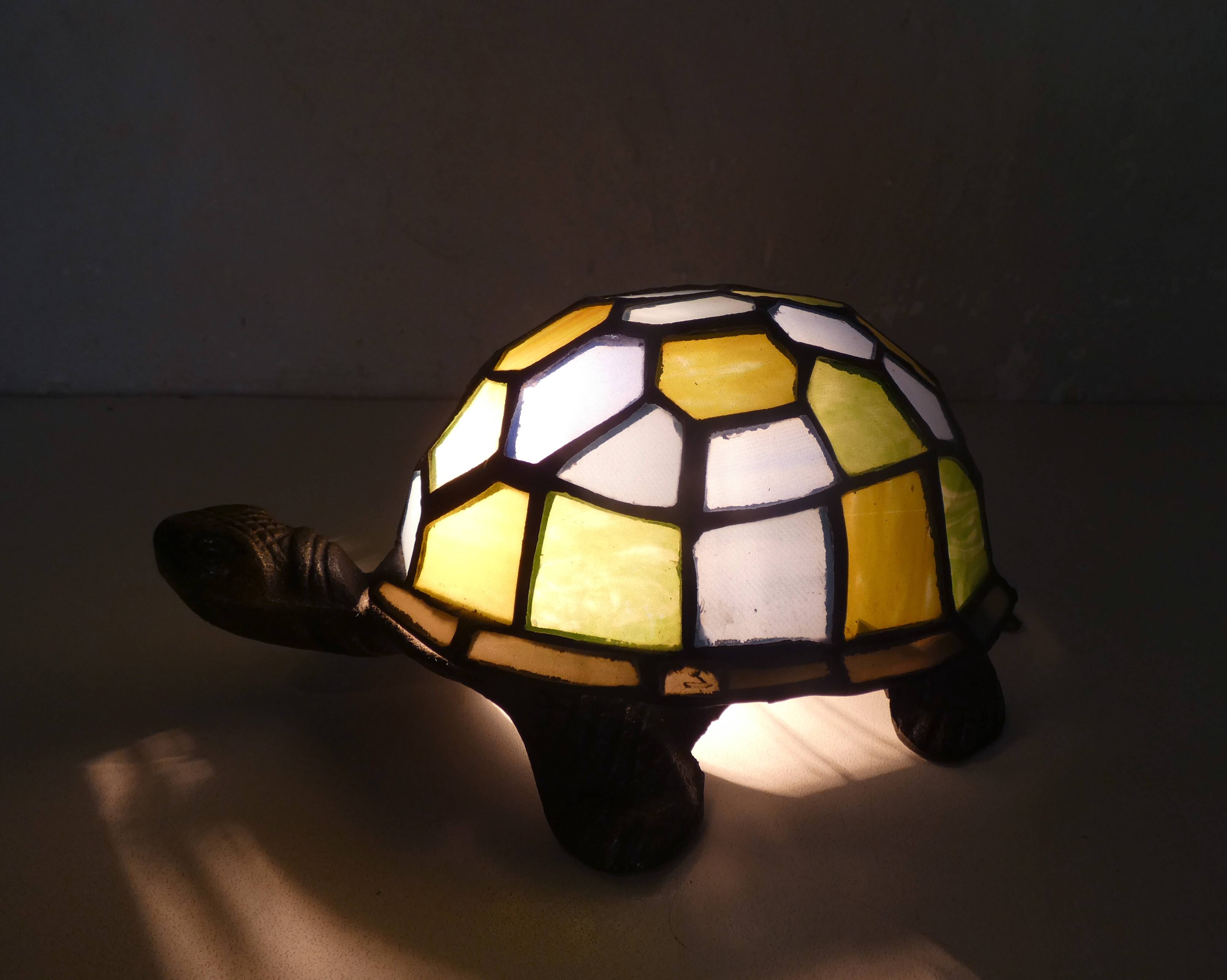 Tiffany style turtle lamp in vintage blue-green glass paste