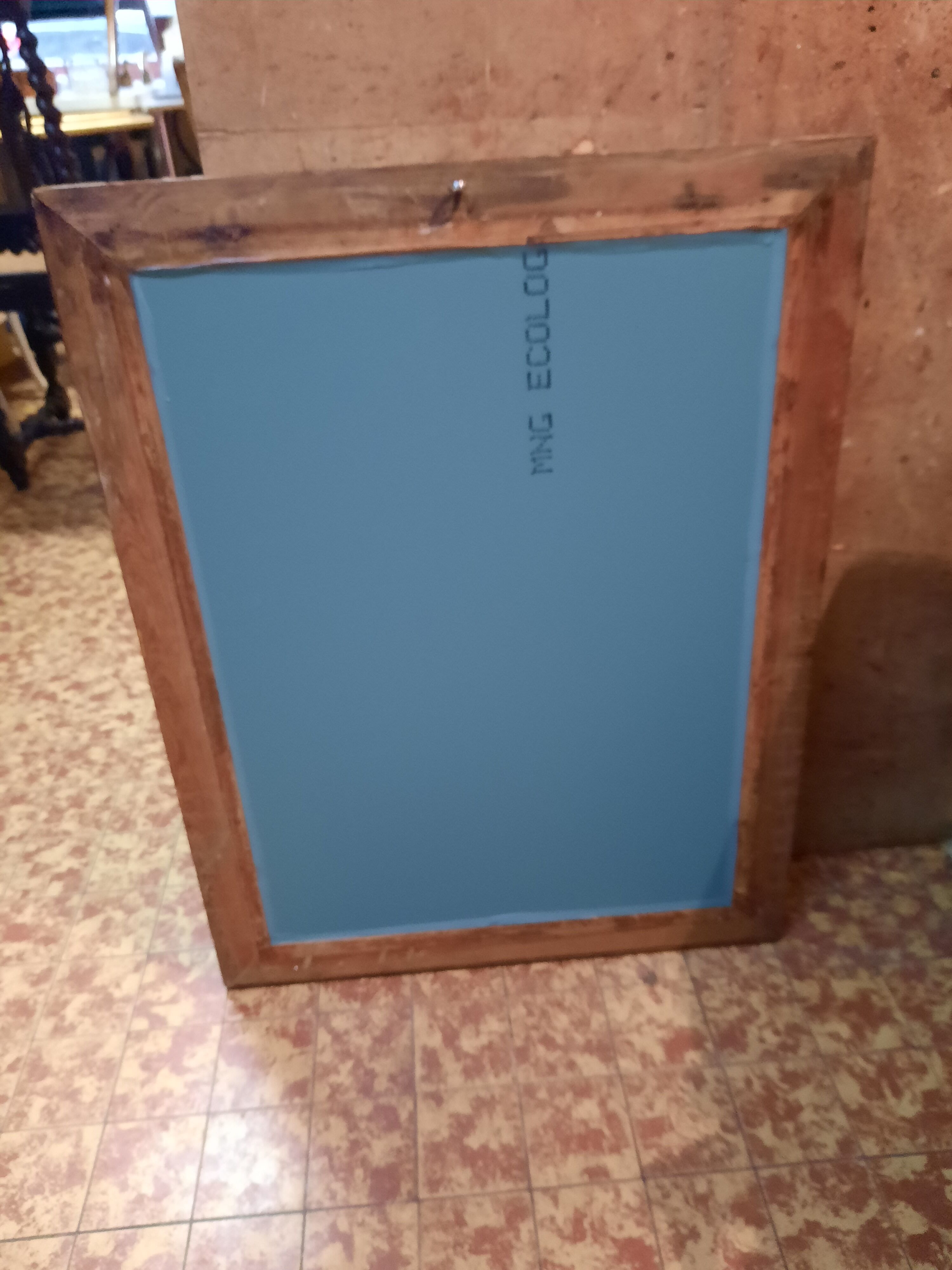 Miroir en bois doré