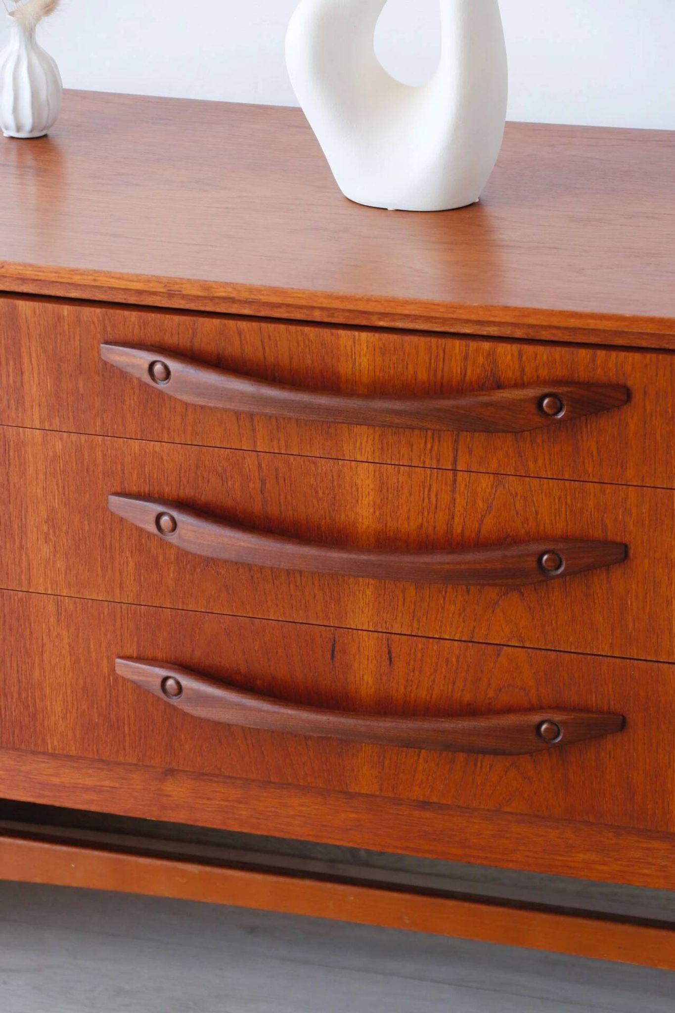 Enfilade Beautility teck | Design vintage