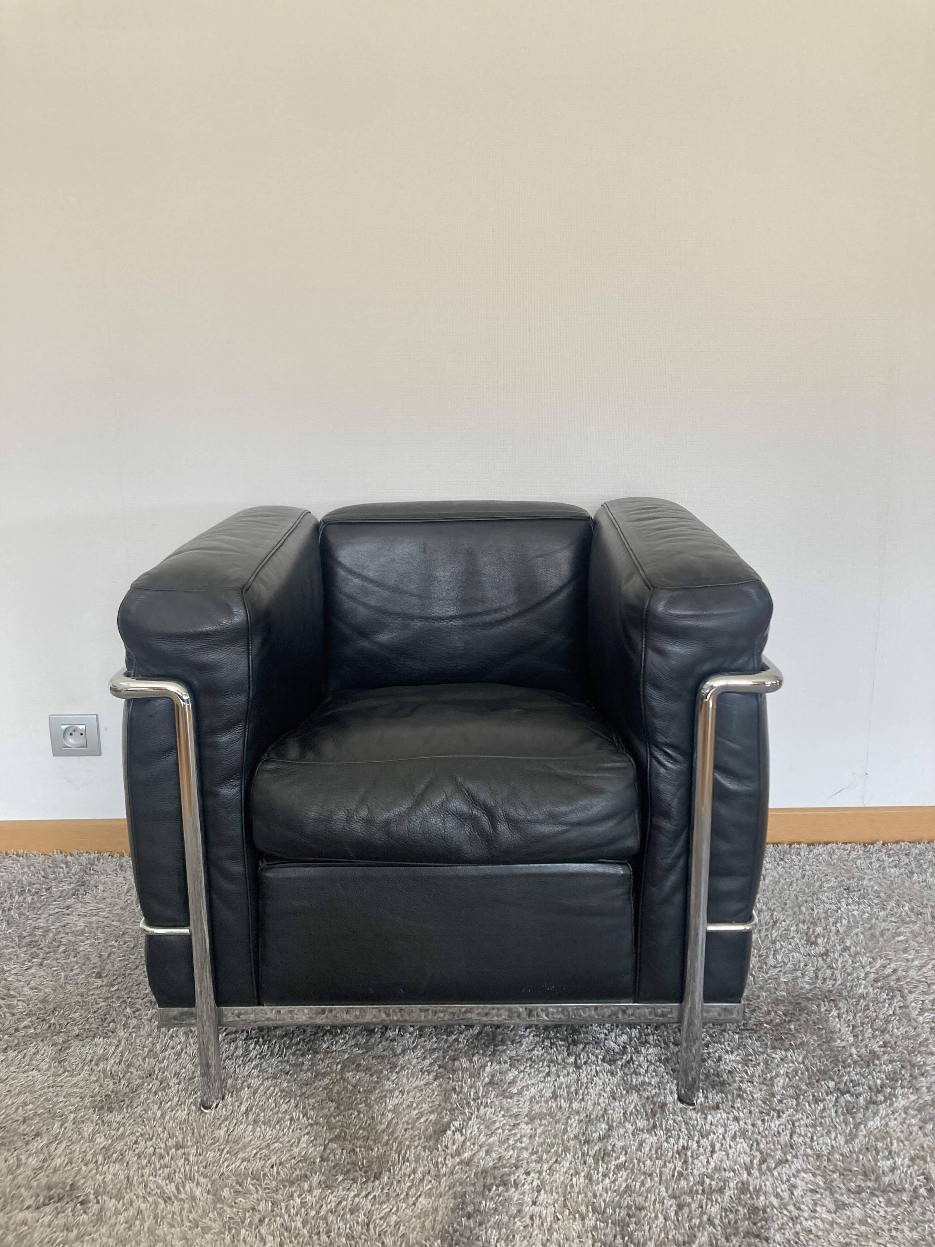 Fauteuil lc2 lecorbusier en cuir noir