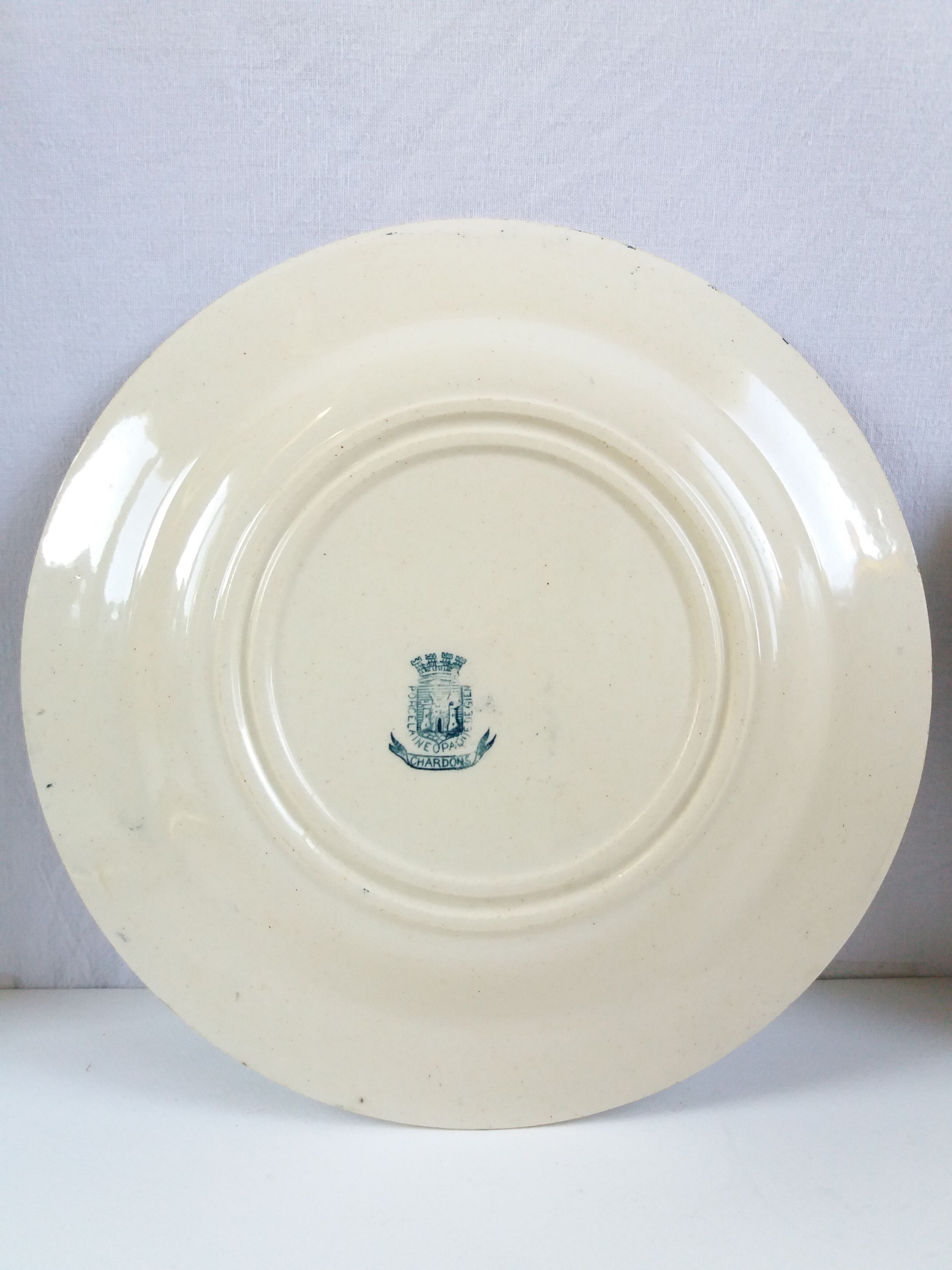 Pair of Chardons plates