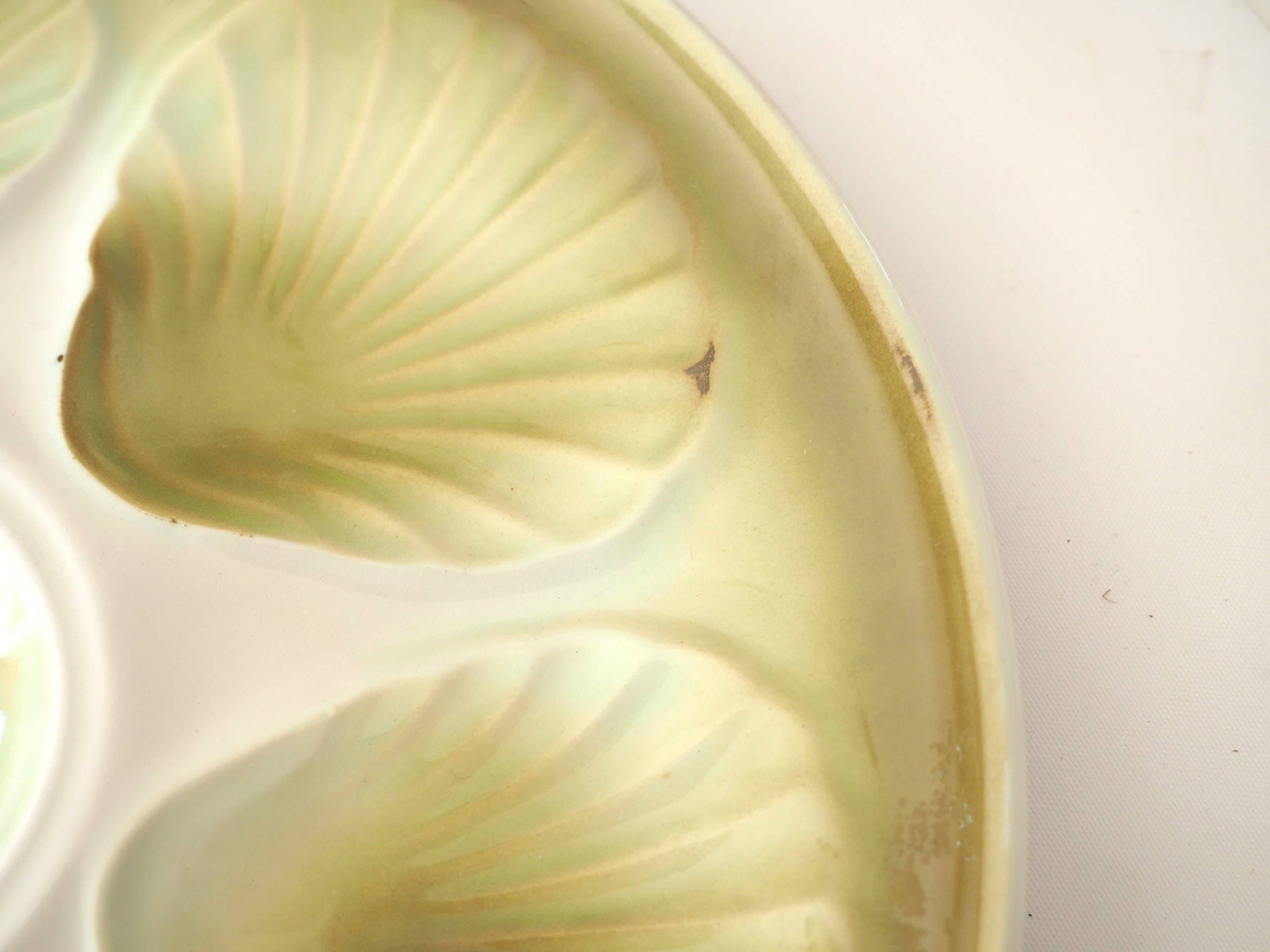 Dish and 6 shell plates