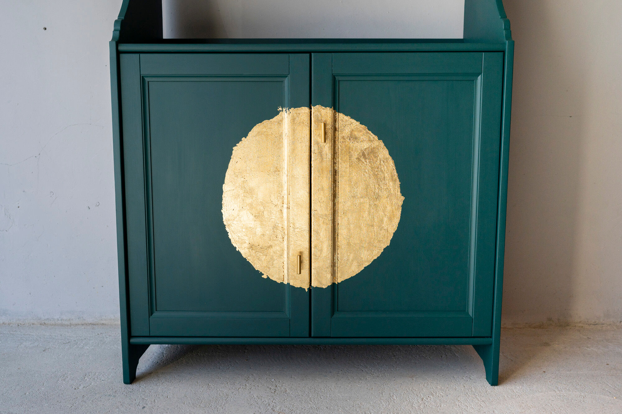 Green and gold china buffet