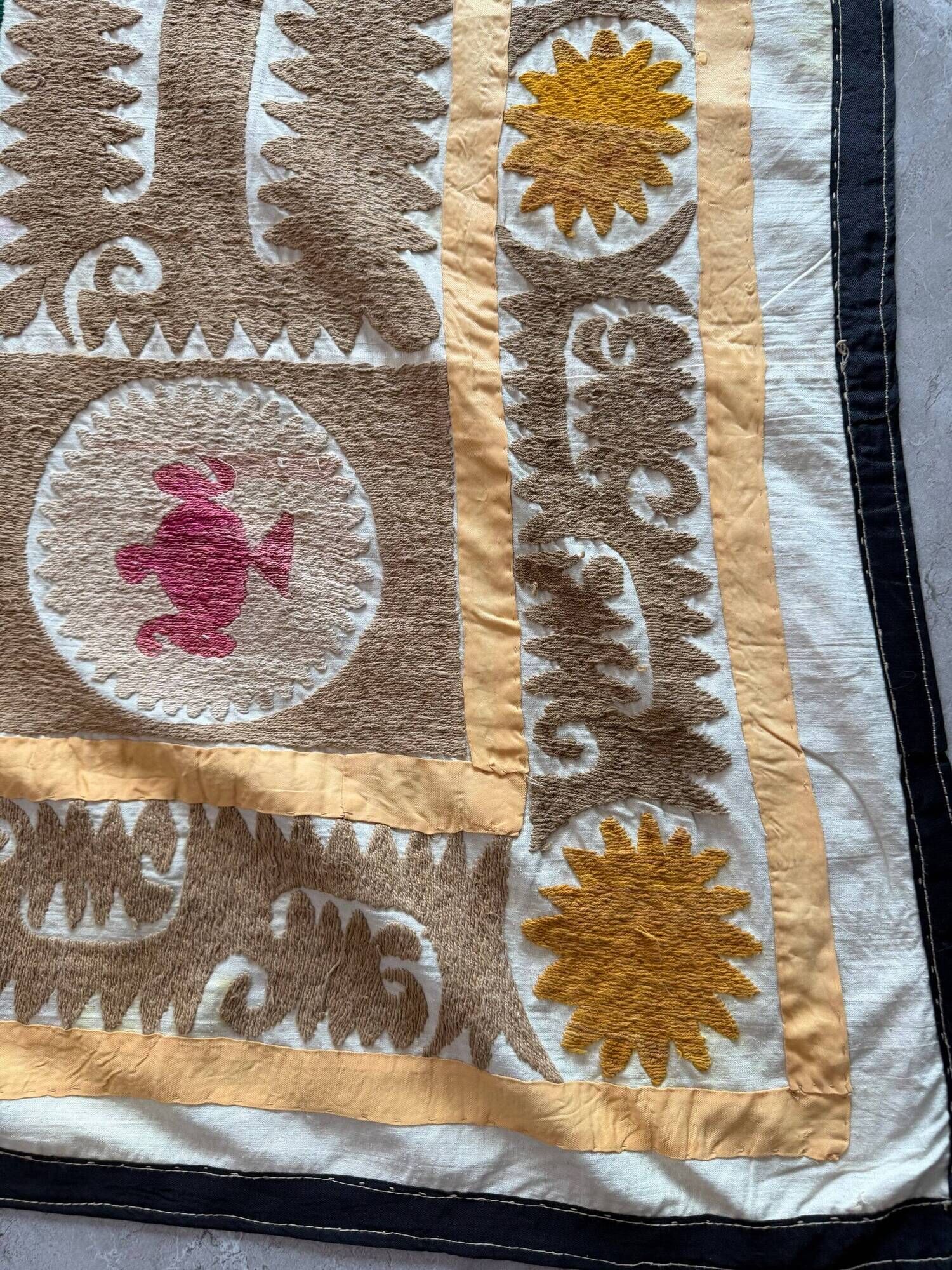 Vintage hand-embroidered tablecloth 117x133 cm