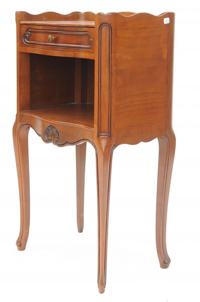 Pair of Louis XV-style bedsides