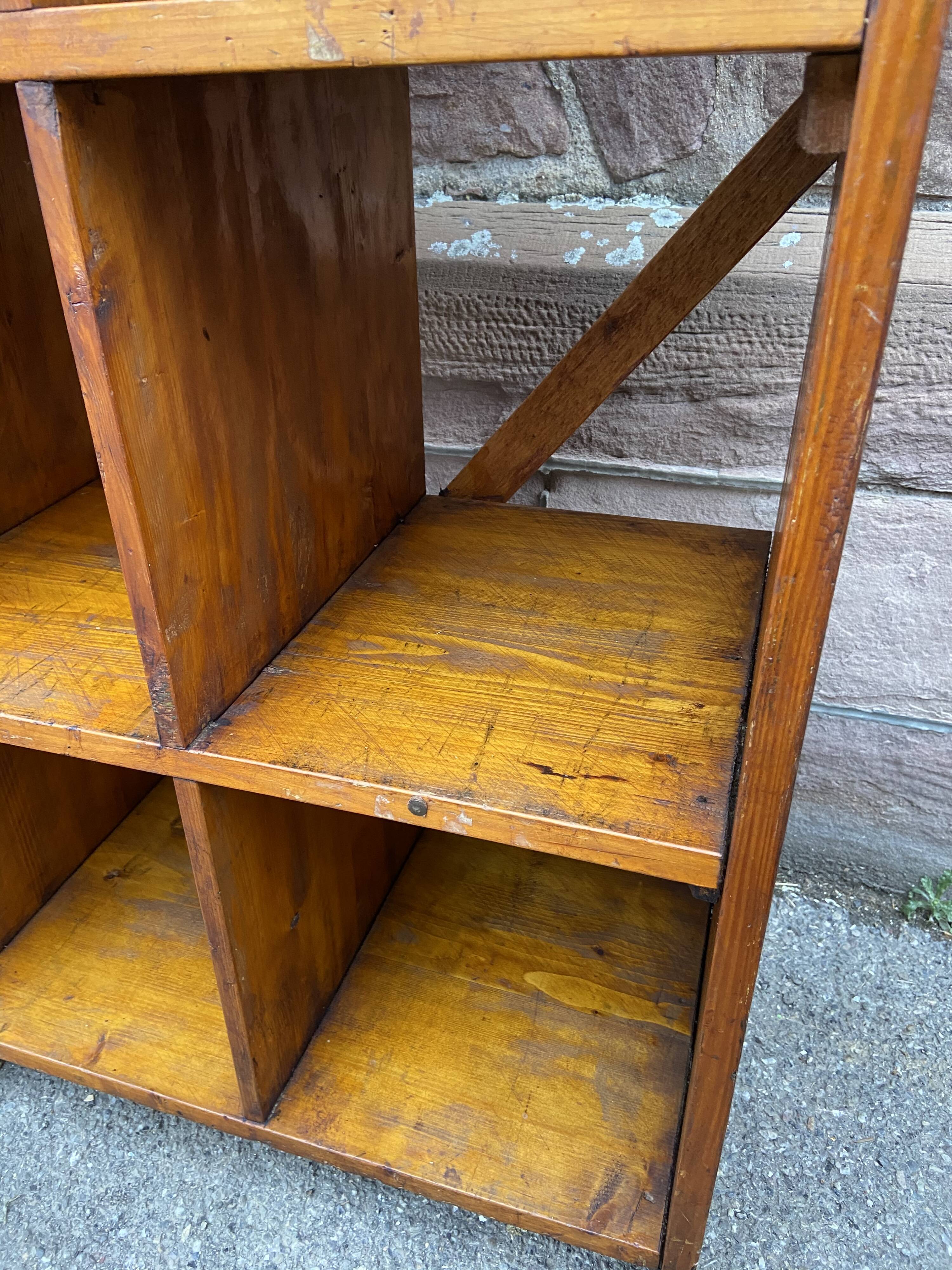Shelve industrial locker fir 1950